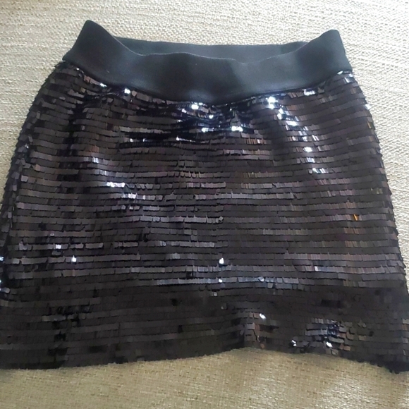 77KIDS black sequins skirt xs - Picture 1 of 6